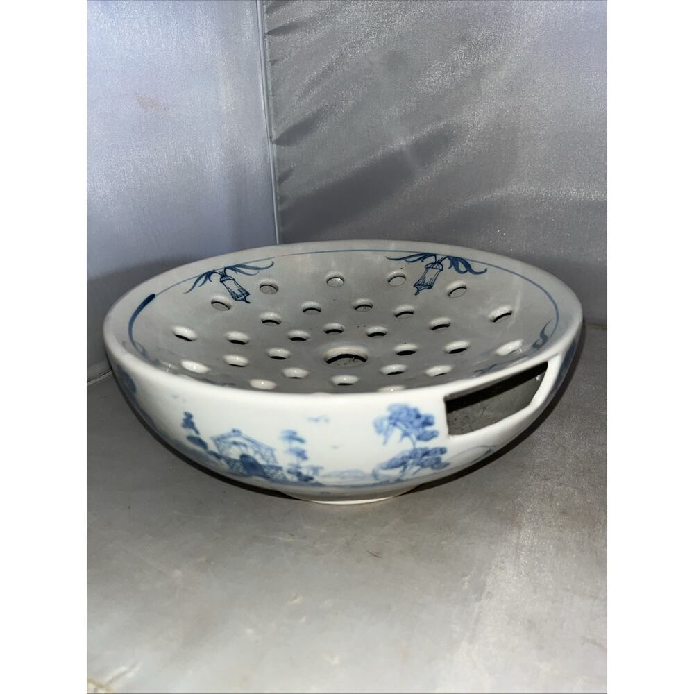 Deborah Sears - Isis Pottery Oxford - 9" Colander Flower Frog Strainer